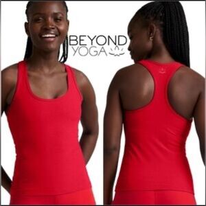 Beyond Yoga Spacedye Racerback Tank in Red Flower Scarlett Sz Med $70 Retail NWT